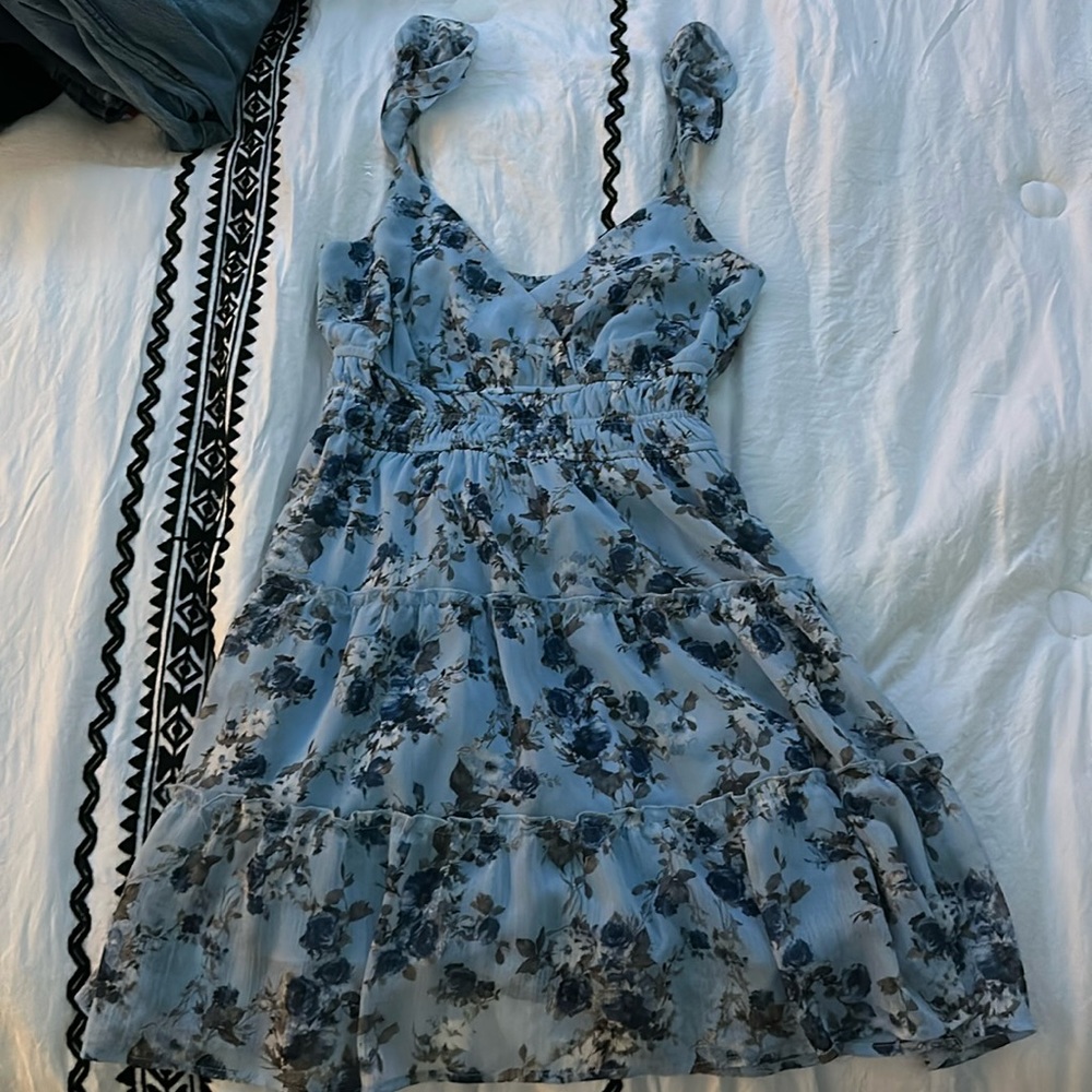 Small trixxi dress
